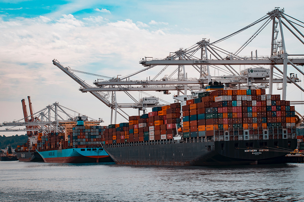 Freight Forwarding 101: Key Terms and Jargon Explained